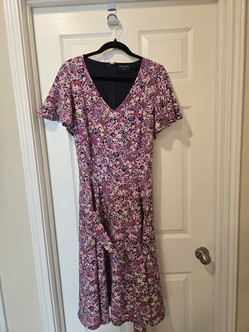 Lane Bryant Purple Floral V-Neck Midi Dress - Picture 10 of 10